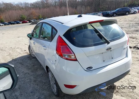 2017 Ford Fiesta S z USA, uszkodzony, nr VIN 3FADP4TJXHM165500